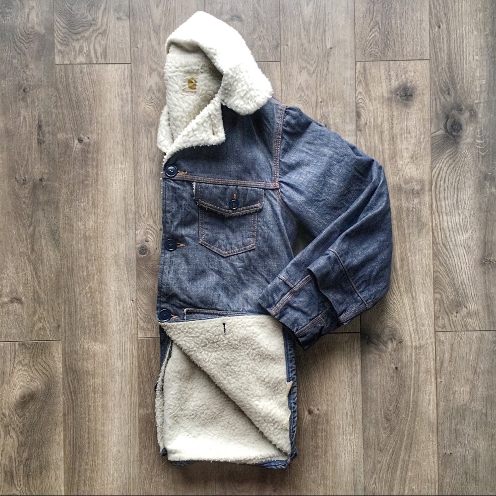 **SOLD** Vintage Carhartt Sherpa Denim Barn Coat - Picture 3 of 7